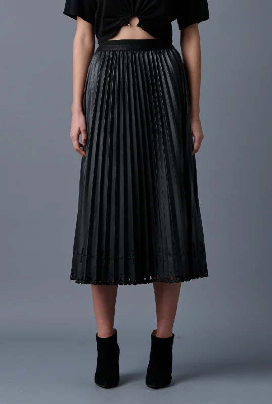 Le Superbe Pleats to Meet You Skirt